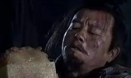 在汉末三国时期，袁术称帝为何一直让很多人误解？