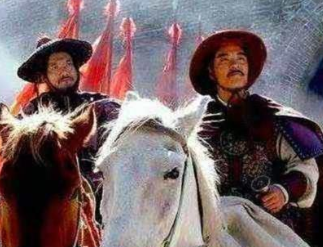 李自成为什么能如此轻易地攻入京城？他上位后做了哪些事？