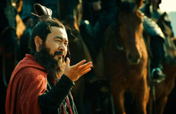 袁绍兵强马壮，为何会被弱小的曹操击败呢？