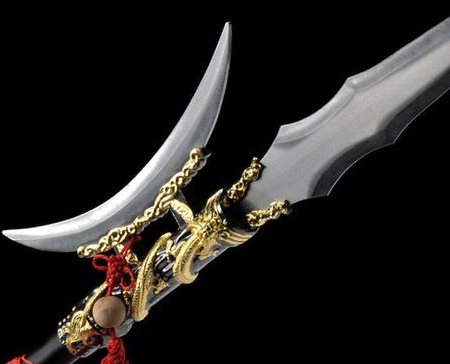 吕布死后关羽得到了赤兔马 吕布的方天画戟又去了哪里