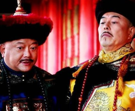 乾隆是和珅的真相靠山吗 他若不死,嘉庆就不会下手