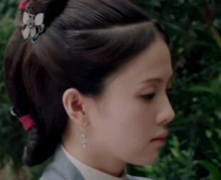 《玉楼春》陈伯远发配边疆时被谁救了？