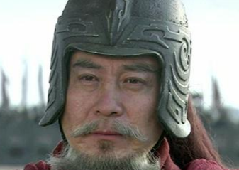 曹操选择迎接汉献帝，并与袁绍决裂的原因是什么？