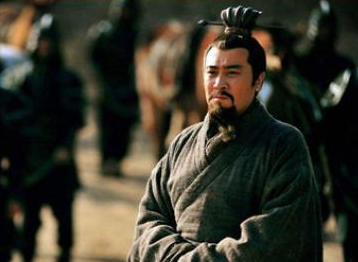 刘备是如何建立蜀汉政权的？他为何能成为霸主？