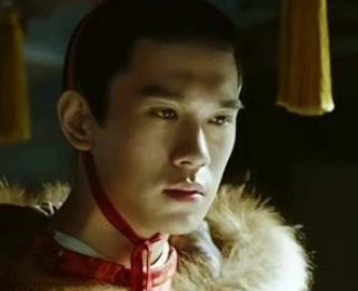 唐玄宗李隆基与太子李亨之间的关系如何？为何不信任他