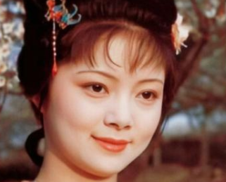 红楼梦中薛宝钗为何要吃冷香丸? 吃完之后会怎么样？