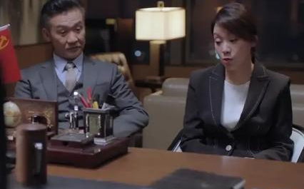 《突围》里林满江为何要重用石红杏呢？