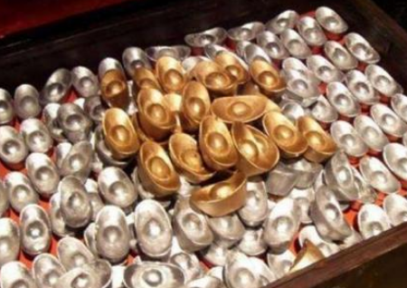 黄金量的变化对东汉社会产生了哪些影响？史料是如何记载的？