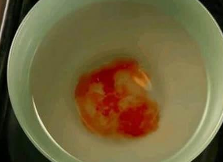 古代认亲都会有滴血的方式 这里面有什么科学依据吗