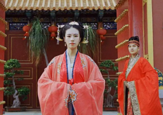 说唐后传第十九回：富家女逃难托乳母，贫穷汉有幸配涉女