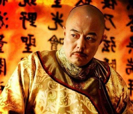 乾隆皇帝真的给八叔胤禩翻案了吗 乾隆为什么和雍正作对