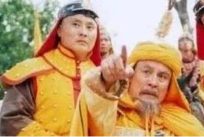 皇太极是怎么取消四大贝勒并列称尊的制度的？