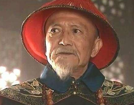 索尼在面对鳌拜乱政的时候 索尼是如何做到明哲保身的