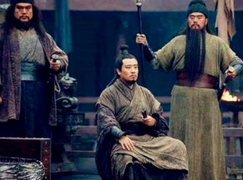 关羽被困时，刘备为何没有采取行动？