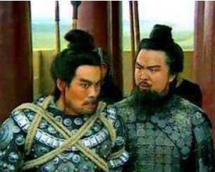庞德投靠曹操之后是什么待遇？担任的是何官职？