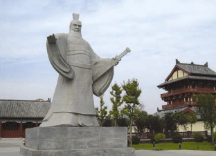 刘备与刘璋撕破脸时，曹操在做什么？