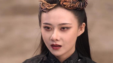 《请君》曹曦月饰演黑圣女，简直是云曦的“黑化版”