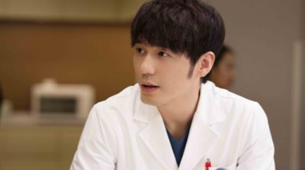 《谢谢你医生》精英男的择偶观为何会比较挑剔？