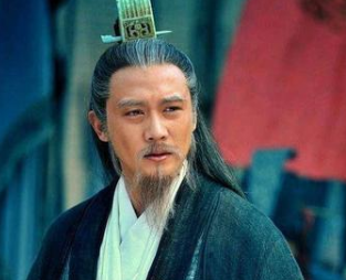 刘禅登基之后，诸葛亮并没有自取帝位是因为什么？