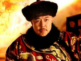 乾隆帝在担任太上皇期间，做了哪些事？