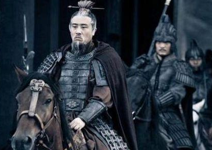曹操是三国时期最有资格称帝 曹操为什么到死都没有称帝