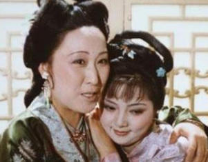 红楼梦中金玉良缘一说真的是假的吗？薛姨妈为何这么做？