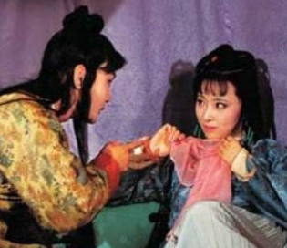 红楼梦薛姨妈提起黛玉的婚事后，又为何说话不算数？