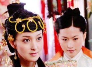 在明朝时期为何会有多贤后的现象？原因是什么？