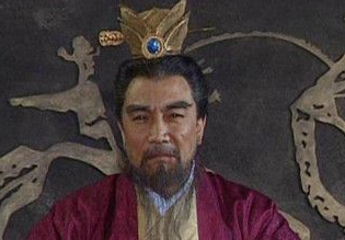 曹操有雄才大略，为什么不自己当皇帝？