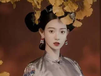 关于阿巴亥的死因，存在哪些争议？史书中是如何记载的？