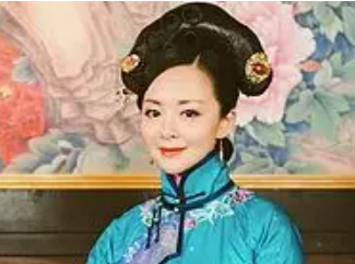 富察·衮代：努尔哈赤第二任大福晋，后期夫妻二人的关系逐渐疏远