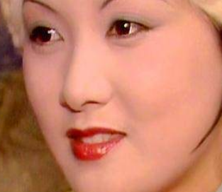 红楼梦贾府元宵节时，元春元为何会制作炮仗灯谜
