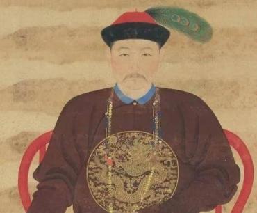 清朝宗室觉罗的红带子属于什么爵位？