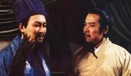 诸葛亮为何会弃诸多诸侯于不顾，单单选择了刘备？