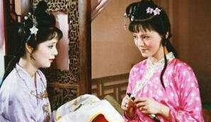 《红楼梦》袭人为何支持金玉良缘？因为她不喜欢林黛玉