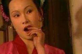 《红楼梦》宝玉早就有经验了，为何却对多姑娘慌了手脚？