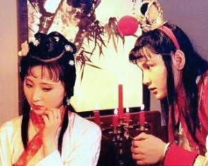 红楼梦宝玉和黛玉吵闹之后，贾母为何说不是冤家不聚头？