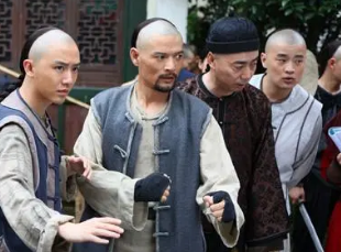 施公案第495回：遇僧人欣然叙旧，得良友各述前因