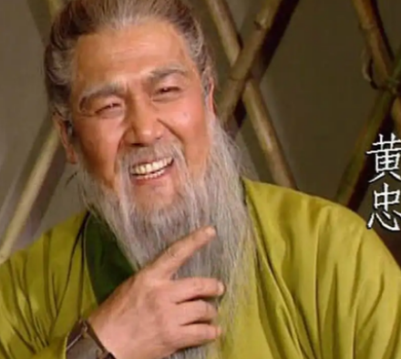 黄忠前半生在做什么 黄忠此前为何没有一点出息