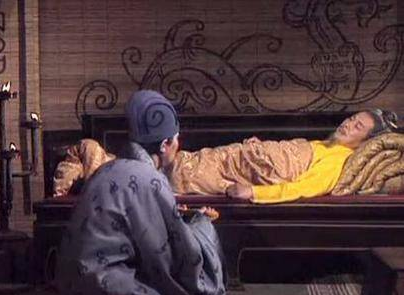 蜀汉不是比东吴还要弱吗 曹丕为何追着东吴打