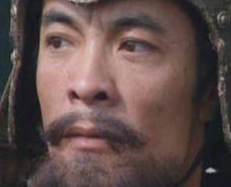 在面对汉中和阆中的问题上，刘备是如何解决的？