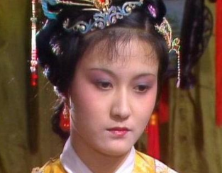 红楼梦中管媒婆三次到荣国府求亲，求娶的是谁？