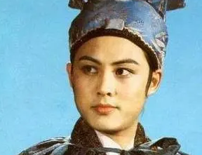 红楼梦中，贾琏为什么挨打？