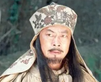 历史上石达开如果想保全自己，应该怎么做？