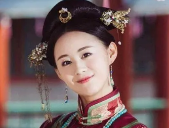 阿巴亥备受宠爱，为何还是成了政治斗争的牺牲品？