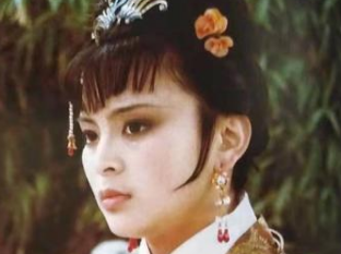 红楼梦中老太妃到底有多神秘？她与贾府甄家是何关系？