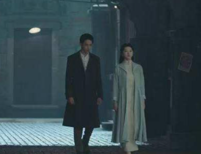 《流光之城》冯世真是如何让为让嘉上死心的？