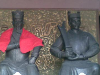 历史上杜宇建立蜀国后，却选择要退位是为何?