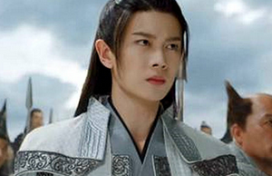 《与君初相识》长意靠山是谁？青姬为什么被封印？