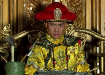 清朝皇帝权力那么大 他们都做了什么事情